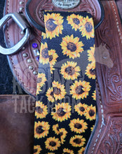 Load image into Gallery viewer, Sunflower tack set
