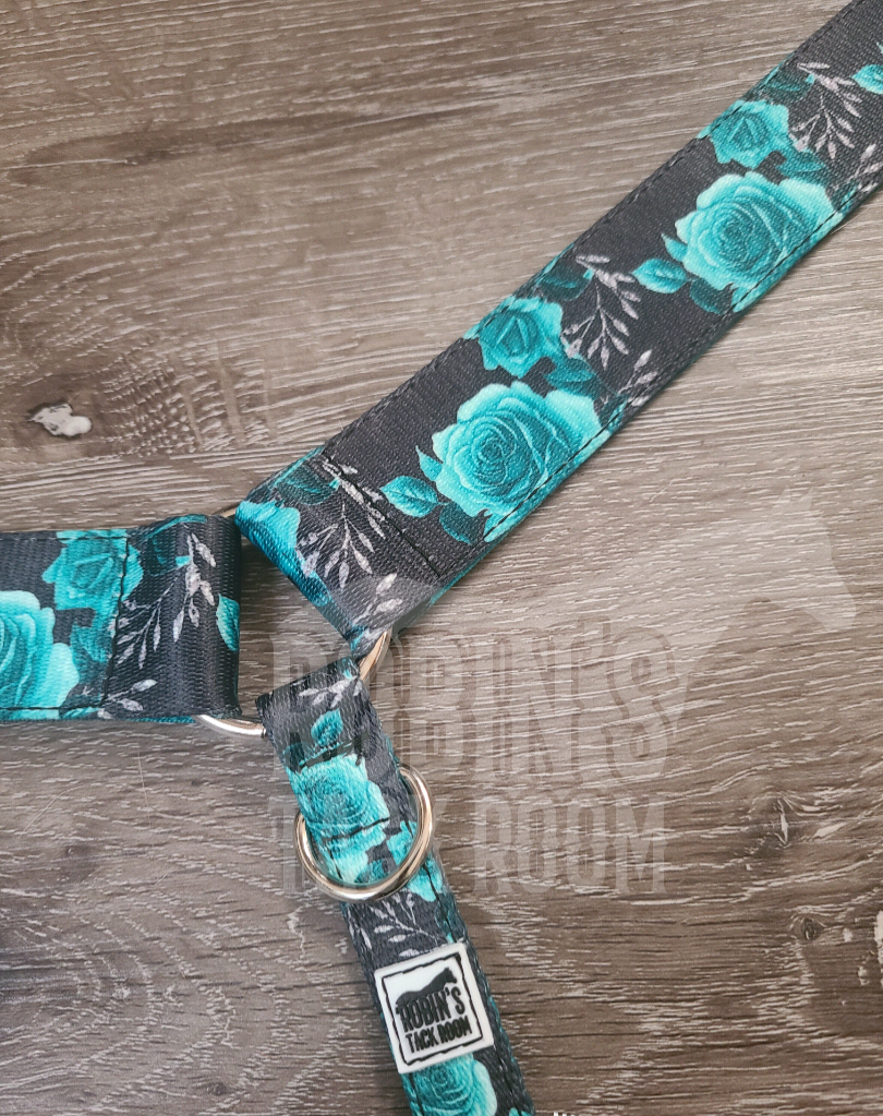 Black and teal roses breastcollar