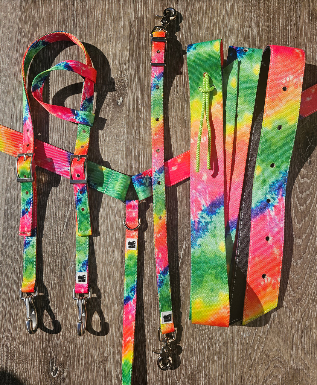 Neon tie dye tack set