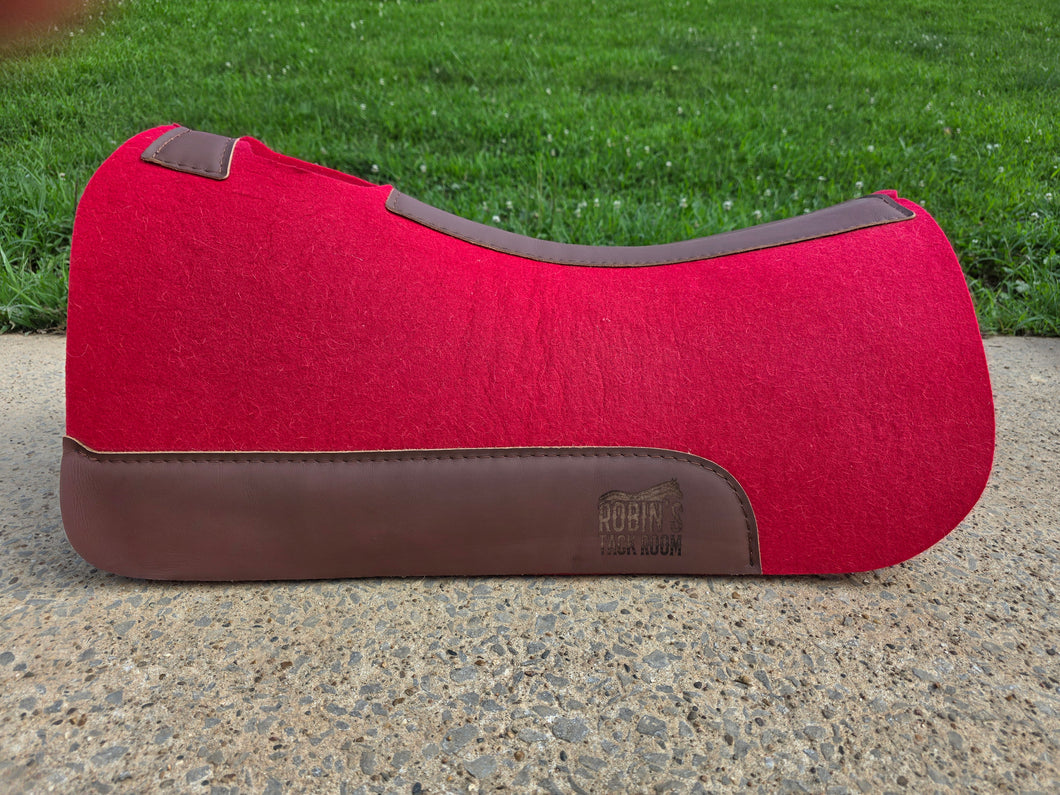 Red saddle pad 28x28