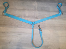 Load image into Gallery viewer, Solid blue breastcollar
