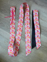 Load image into Gallery viewer, Bows latigo and off billet set
