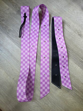 Load image into Gallery viewer, Lavender checkered latigo and off billet set
