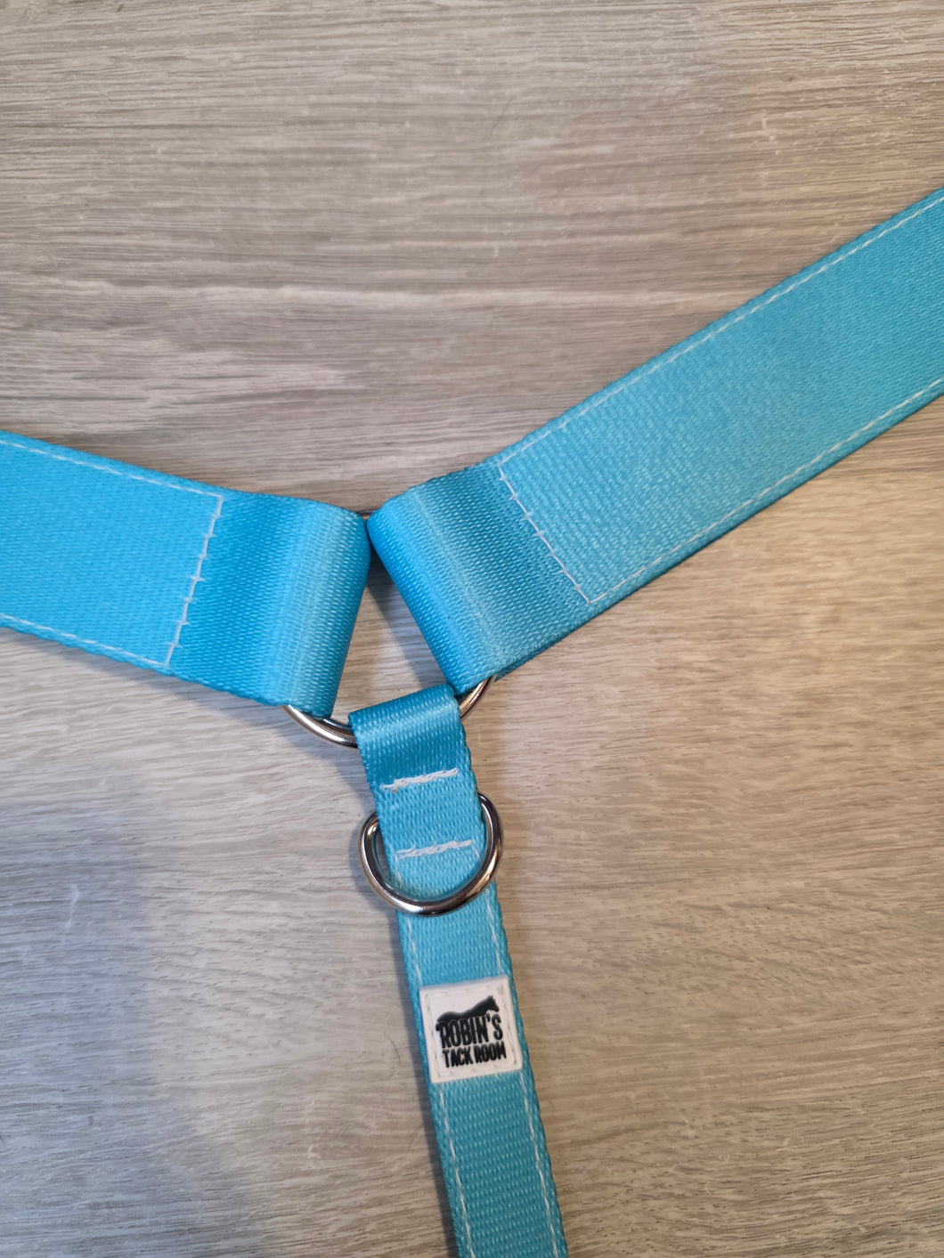 Solid blue breastcollar