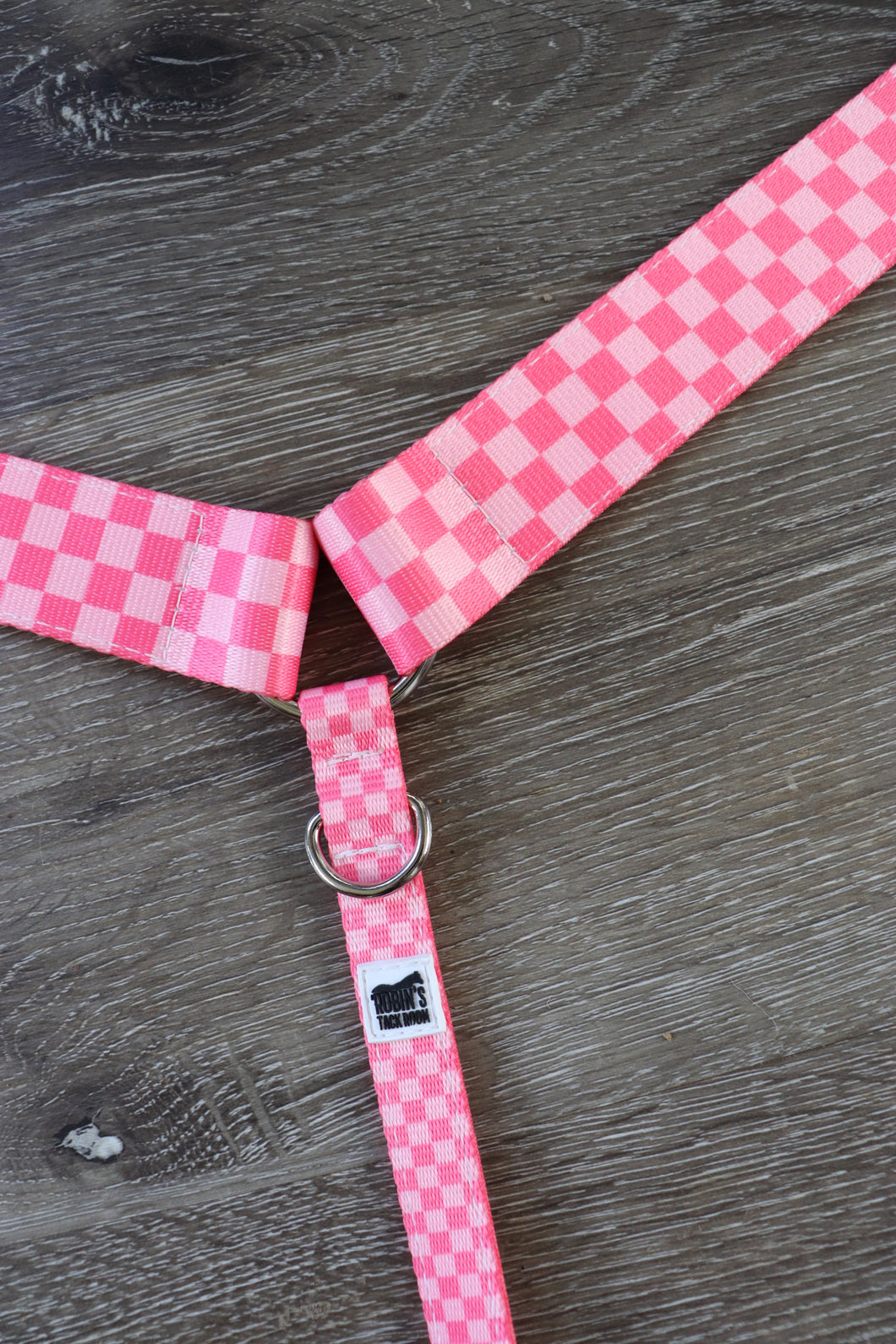 Pink checkered breastcollar