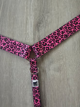 Load image into Gallery viewer, Pink leopard breastcollar
