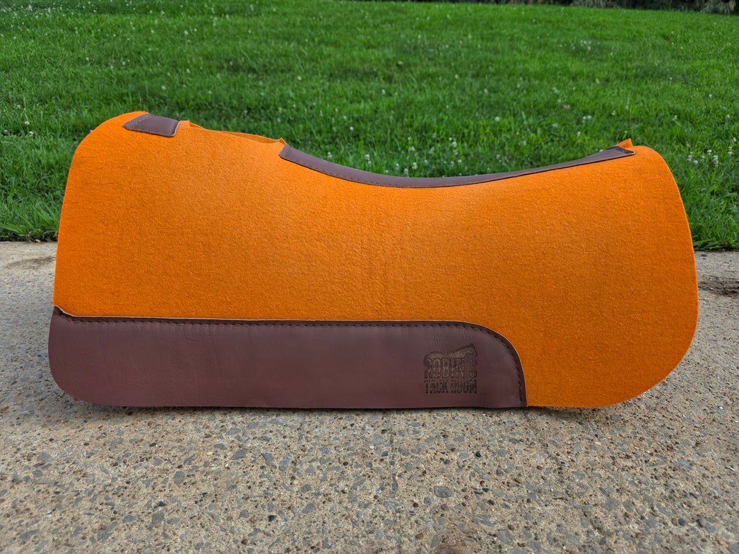Orange saddle pad 30x30