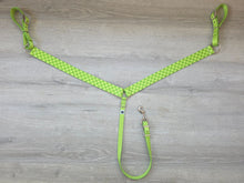Load image into Gallery viewer, Green checkered breastcollar
