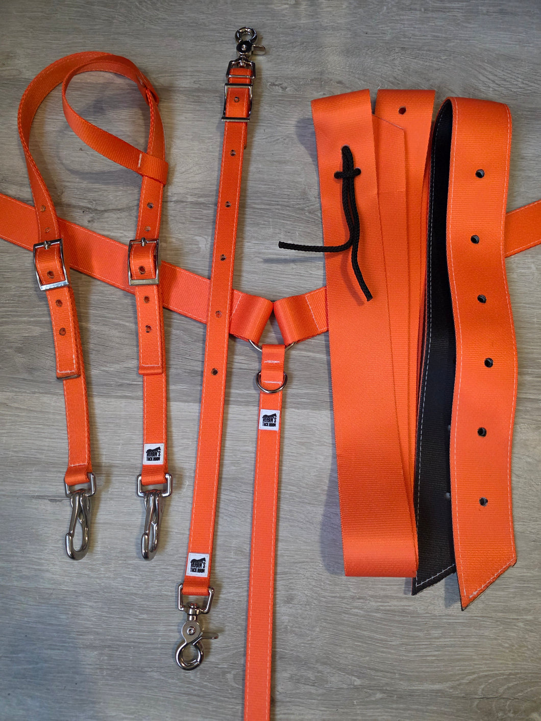 Solid orange tack set