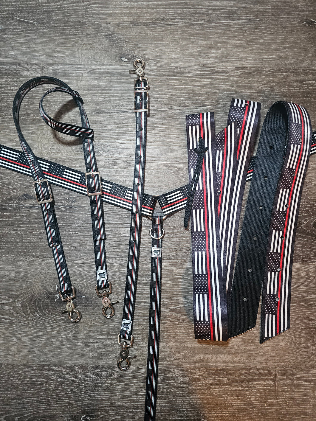 Thin red line set