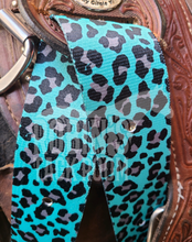 Load image into Gallery viewer, Turquoise cheetah latigo and off billet set
